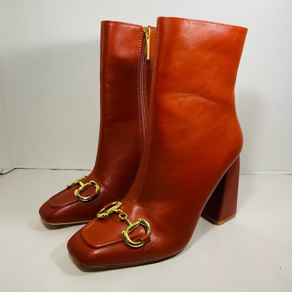 Cape Robbin Shoes - Cape Robbin boots NWOT
